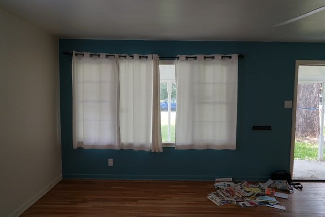 CULLEN FRONT ROOM = BEFORE